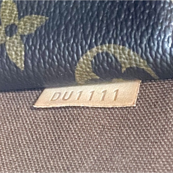 Authentic Louis Vuitton Totally GM - Picture 9 of 9